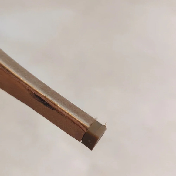 CHANEL Quilted Sequin Satin round toe gold celebrity heels size 6.5 - Picture 16 of 16